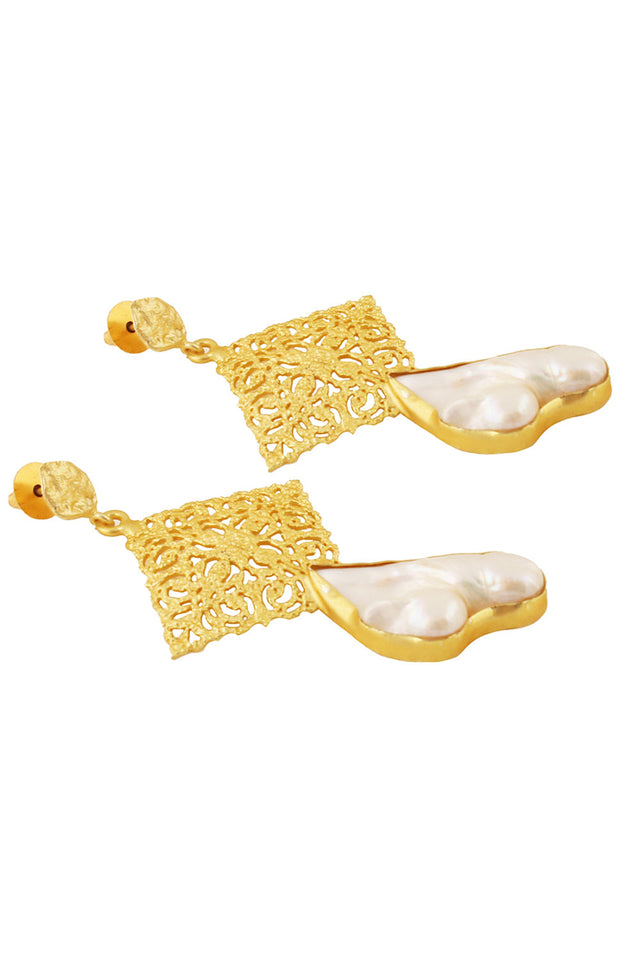 Baroque Pearl Drop Earrings (FEMCJ015)