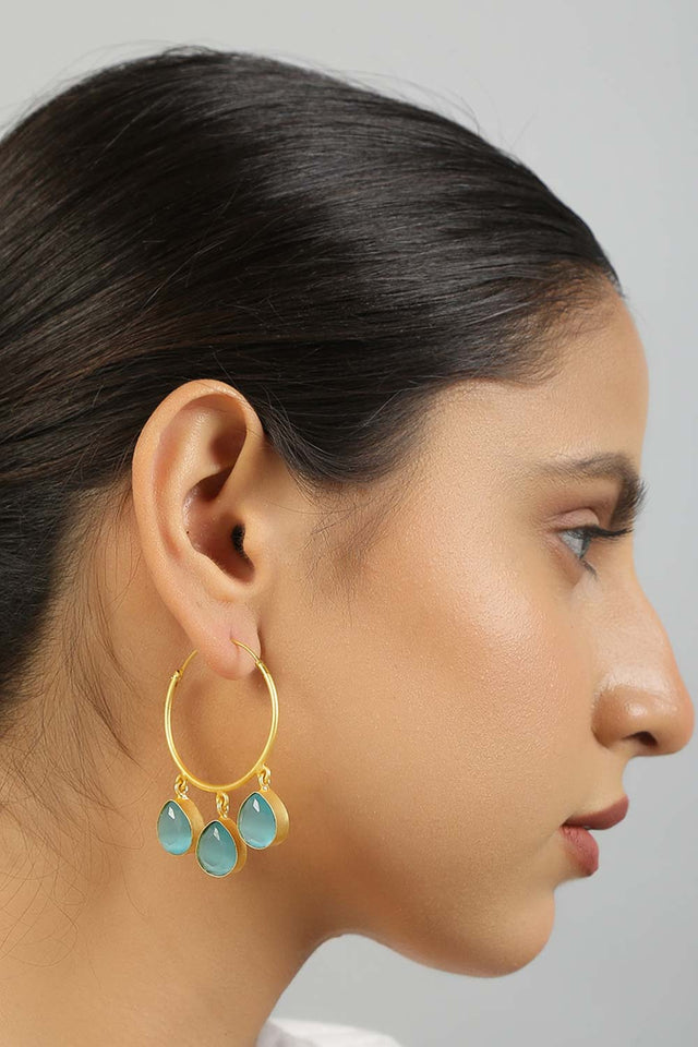 Contemporary Gold Hoop Earrings (FEMCJ022)