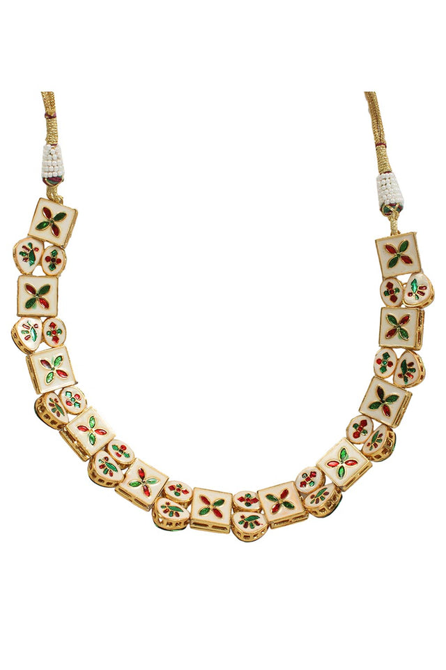 Handcrafted Kundan Necklace With Earrings