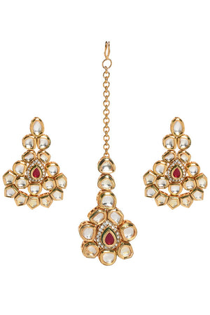 Handcrafted Kundan Studded Gold Toned Earring And Mang Tikka Set