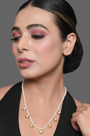 Pearl Beaded Kundan Embellished Necklace (FEMDW034)