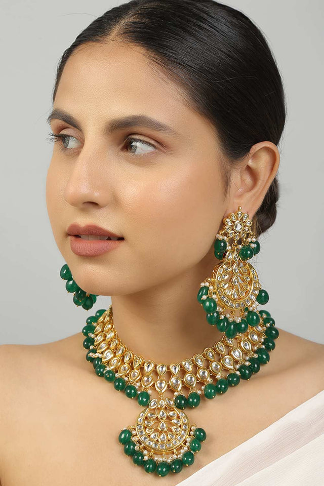 Emerald Beaded Kundan Necklace Set With Earrings (FEMKD002)