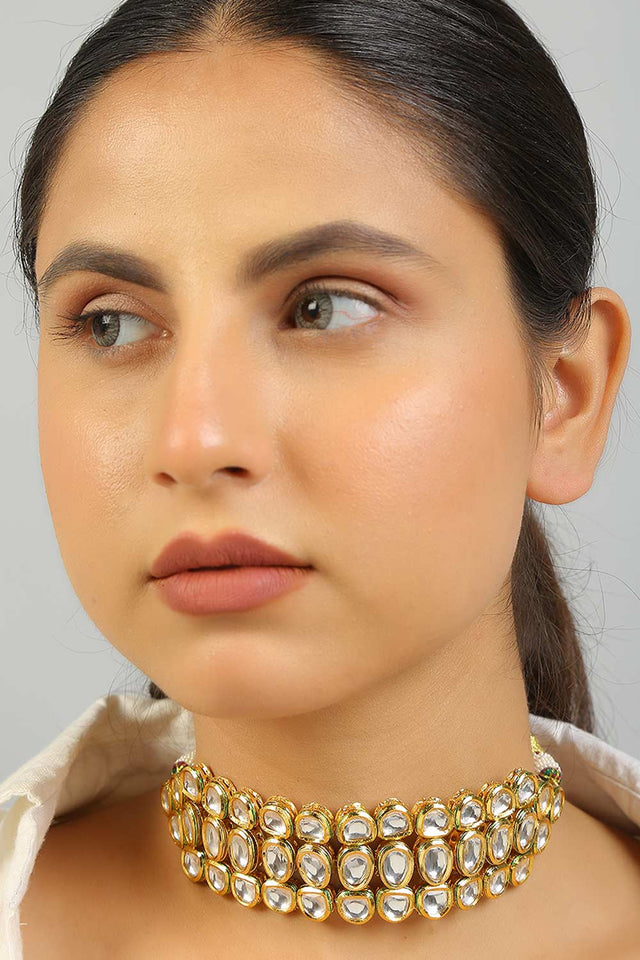 Gold Toned Handcrafted Kundan Choker