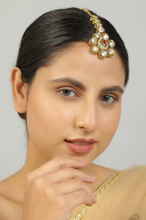 Red Gold Tone Kundan Maang Tikka (FEMKD027)