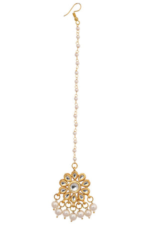 Pearl Beaded Kundan Inspired Mang Tikka With Chandbali (FEMMTS010)