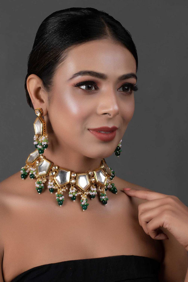 Green Gold Toned Handcrafted Kundan Necklace Set (FEMNLC003)