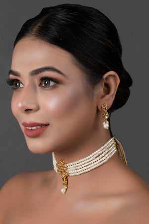 Pearl Beaded Kundan Floral Choker Necklace With Earrings (FEMNLC005)