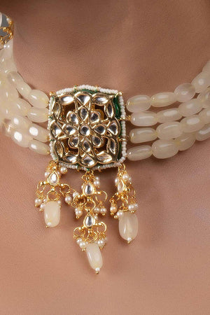 Cream Gold Tone Kundan Choker Set