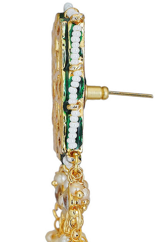 Cream Gold Tone Kundan Choker Set