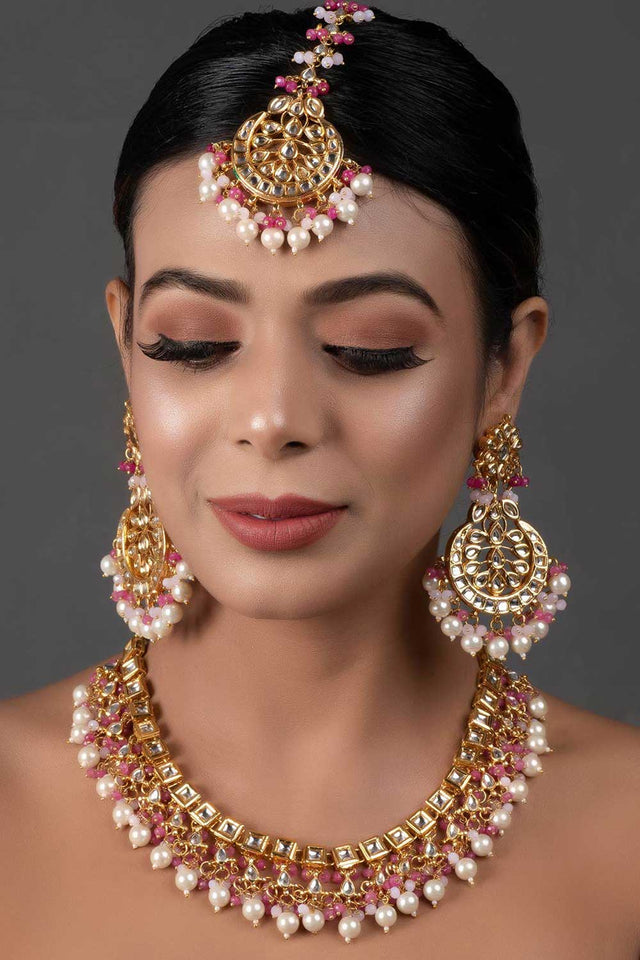 Pearl Beaded Kundan Necklace With Earrings And Maang Tikka