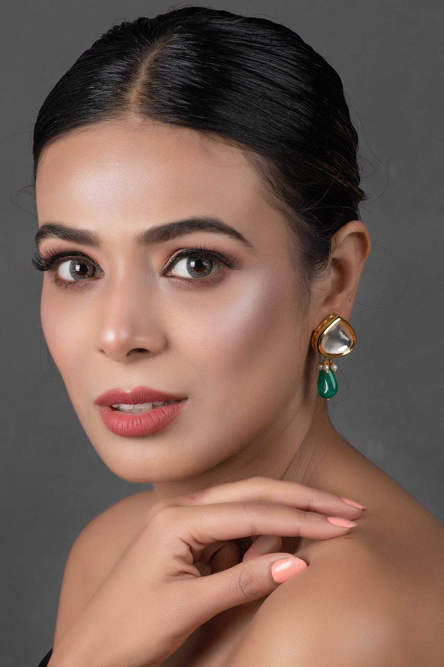 Gold Tone Emerald Beaded Kundan Contemporary Studs (FEMNW017)