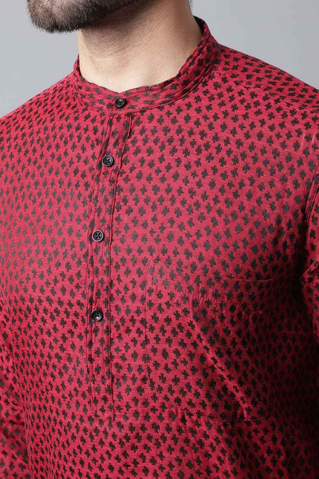 Buy Men's Maroon Cotton Block Print Long Kurta Online - KARMAPLACE