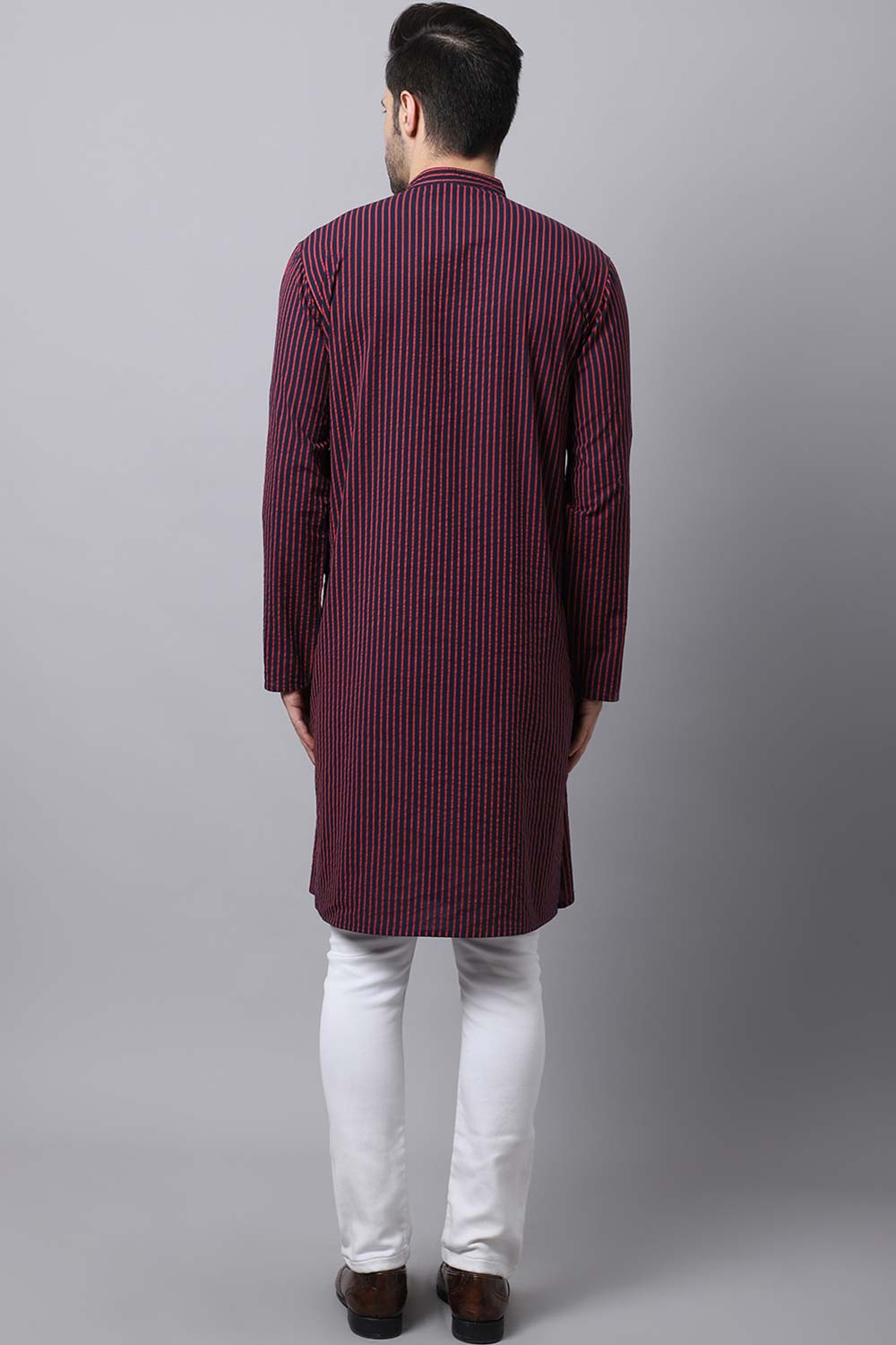 Men's Dark Black Self-Design Full Sleeve Long Kurta Top