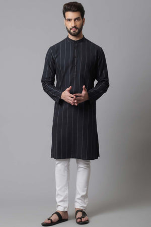 Buy Men's Black Cotton Stripes Long Kurta Online - KARMAPLACE