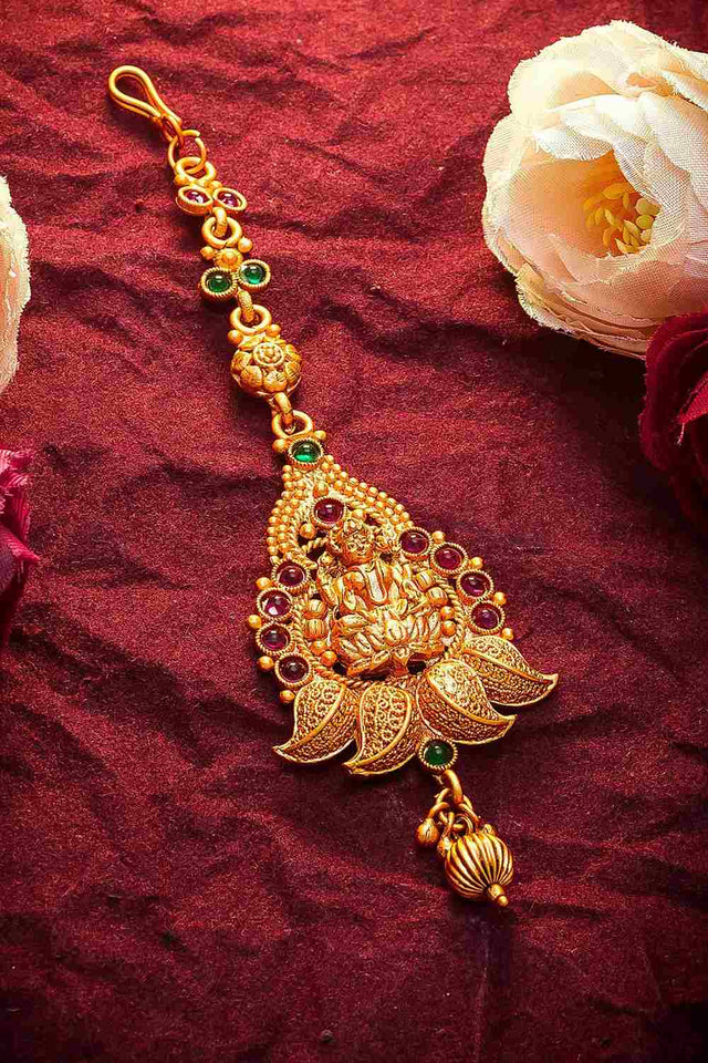 Buy Women's Alloy Maang Tikka in Gold