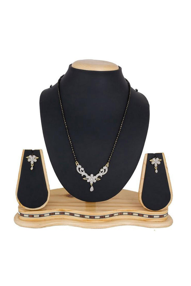  Buy Women's Alloy Mangalsutra in White and Gold Online