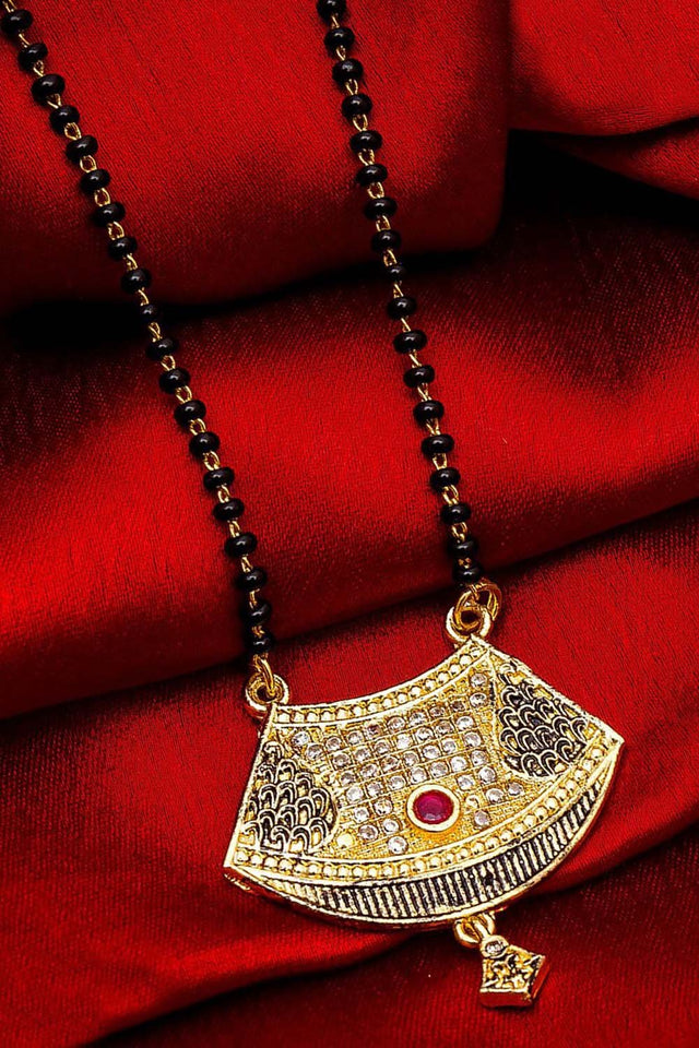  Buy Women's Alloy Mangalsutra in Gold Online