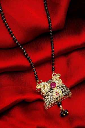  Buy Women's Alloy Mangalsutra in Gold Online