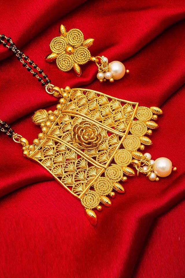  Shop Alloy Mangalsutra For  Women's  Set in Gold At KarmaPlace