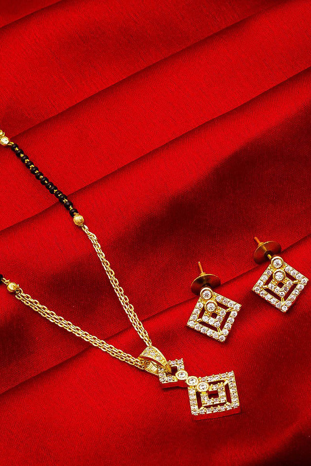 Women's Alloy Mangalsutra Set In Silver And Gold