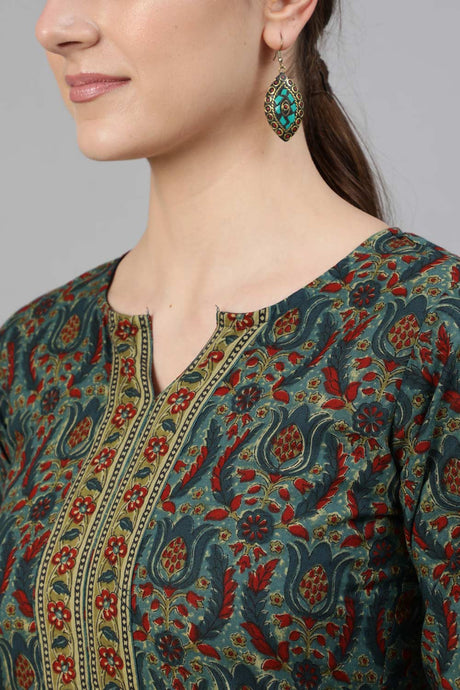 Buy Blue Ethnic Motif Cotton Printed Straight Kurta Online - Back