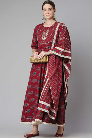 Buy Men's White Silk Blend Floral Printed Men's Kurta Pajama Jacket Set Online