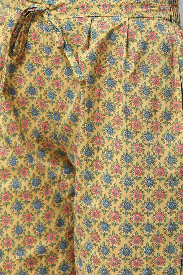 Buy Men's Black Silk Blend Paisley Printed Men's Kurta Pajama Jacket Set Online