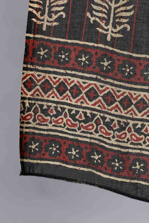 Buy Black & Maroon Floral Printed Straight Kurta With Palazzo And Dupatta Online - Side