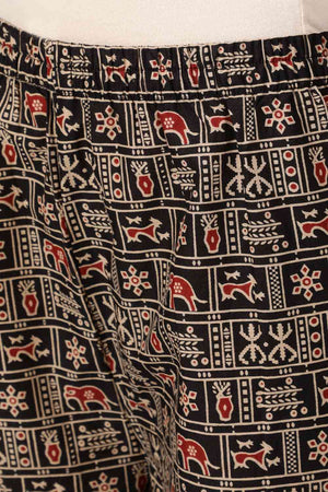 Buy Black Ethnic Printed Straight Palazzo Suit Set Online - Side