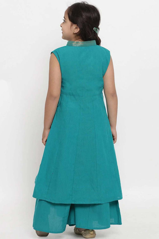 Buy Girl's Green Solid Kurta With Palazzos Online - Side