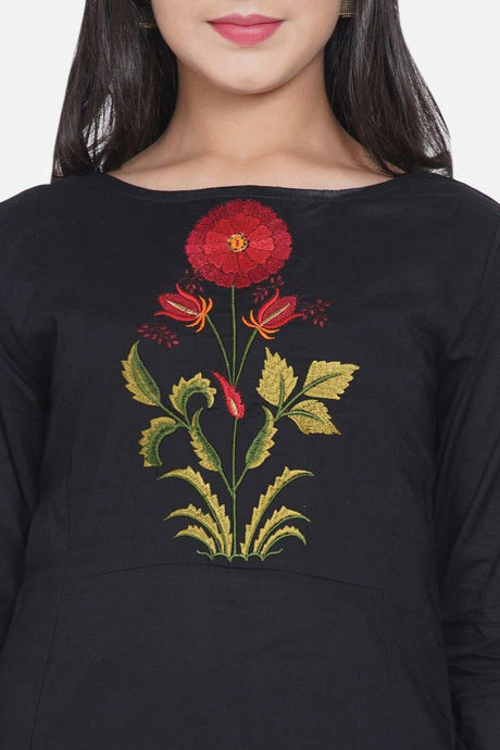 Buy Girl's Black And Red Floral Embroidered Kurta With Palazzos Online - Back