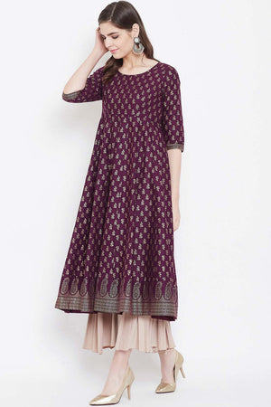 Buy Men's White Silk Blend Paisley Printed Men's Kurta Pajama Jacket Set Online