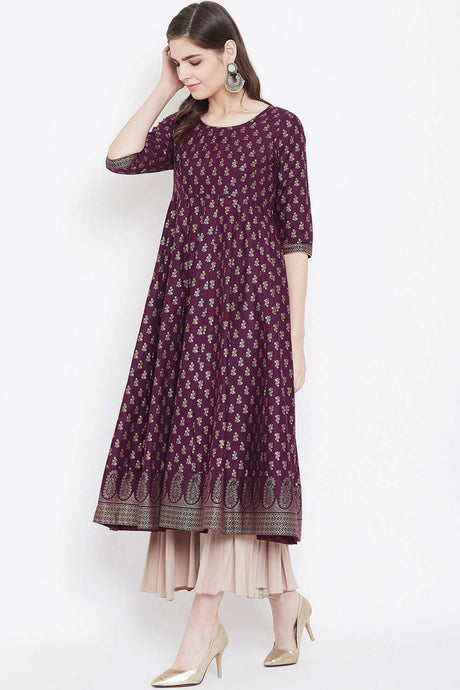 Buy Men's White Silk Blend Paisley Printed Men's Kurta Pajama Jacket Set Online