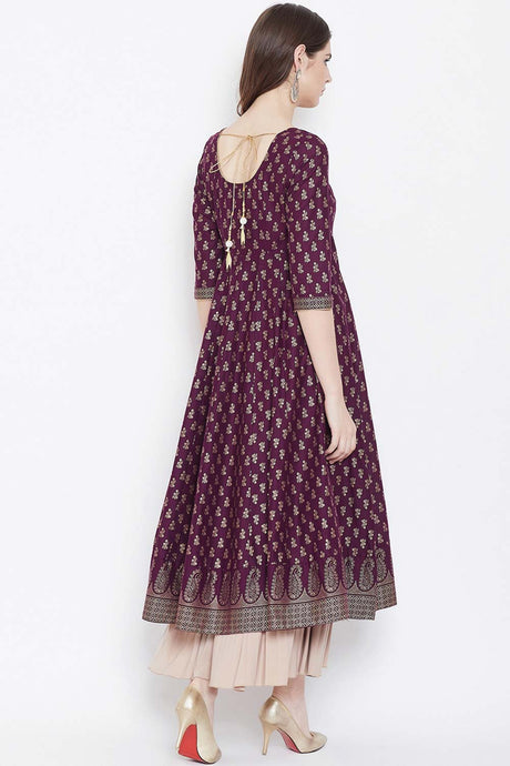 Buy Men's White Silk Blend Paisley Printed Men's Kurta Pajama Jacket Set Online