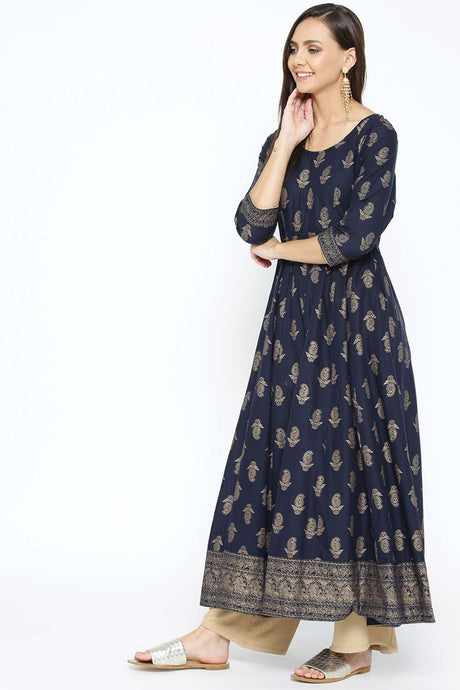 Buy Men's Copper Silk Blend Chevrons Printed Men's Kurta Pajama Jacket Set Online