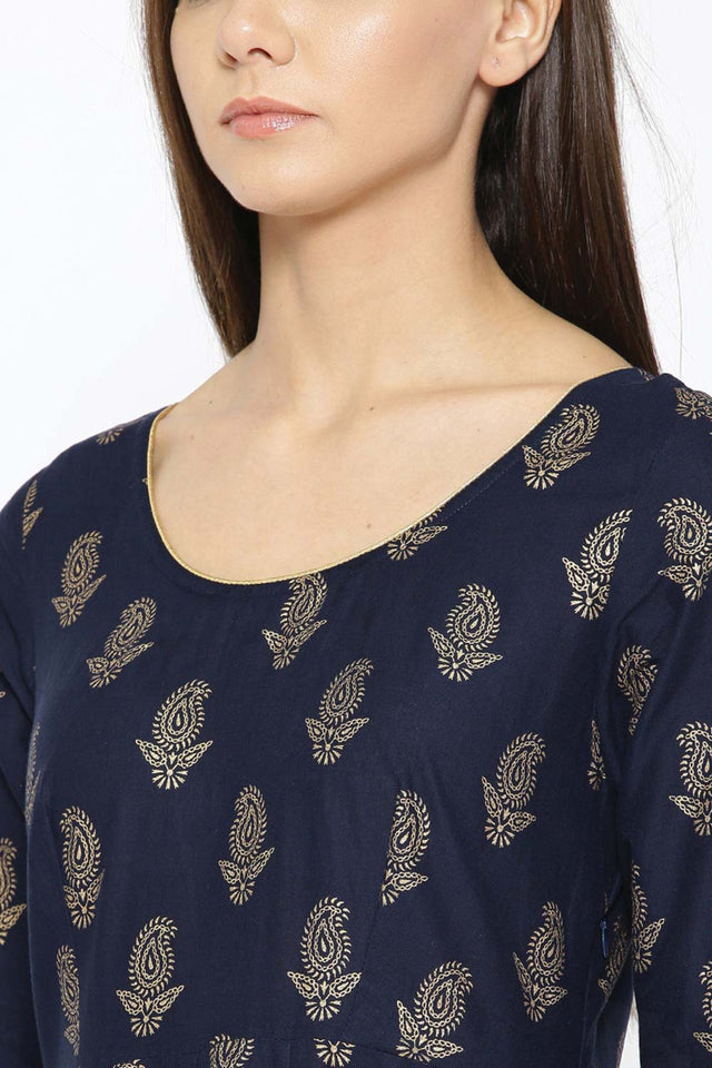 Buy Men's Copper Silk Blend Chevrons Printed Men's Kurta Pajama Jacket Set Online