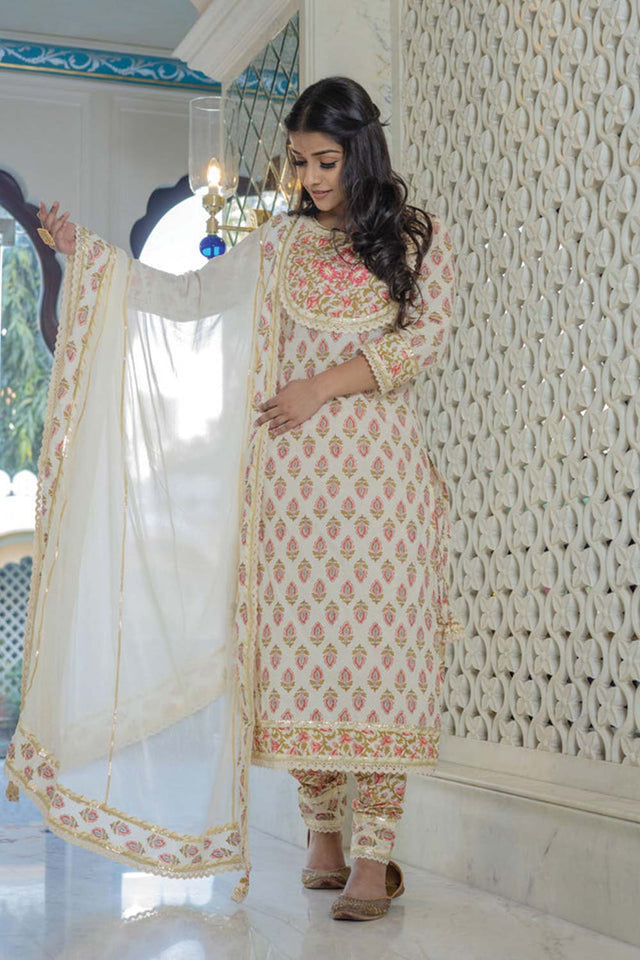 Buy Men's White Silk Blend Floral Printed Men's Kurta Pajama Jacket Set Online