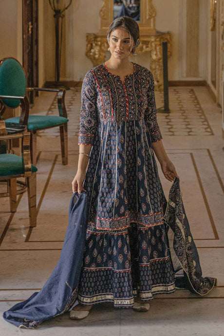 Buy Men's White Silk Blend Floral Printed Men's Kurta Pajama Jacket Set Online