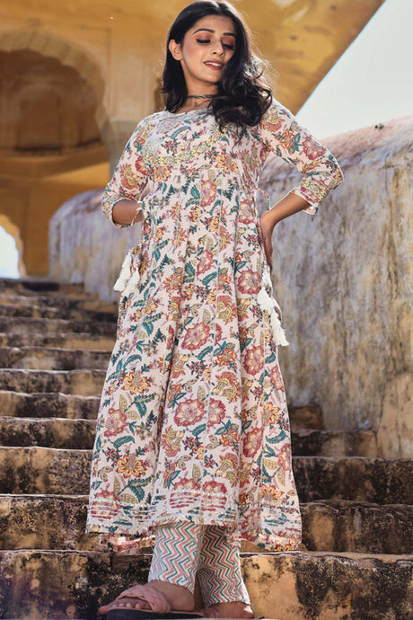 Buy Men's Copper Silk Blend Floral Printed Men's Kurta Pajama Jacket Set Online