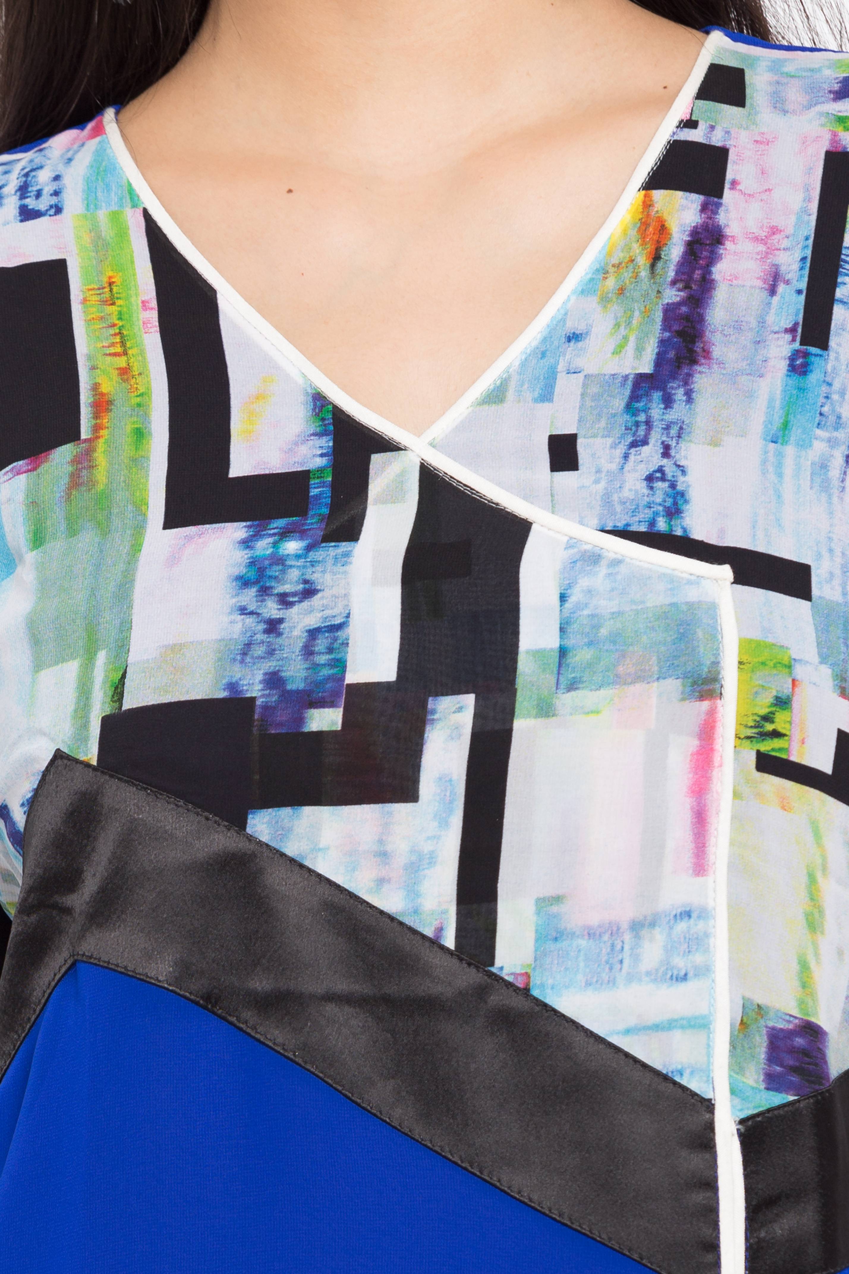 Faux Georgette Straight Kurti Top In Blue