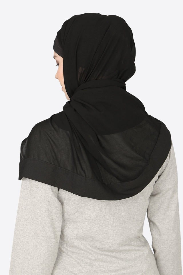 Hijab in Various Pattern