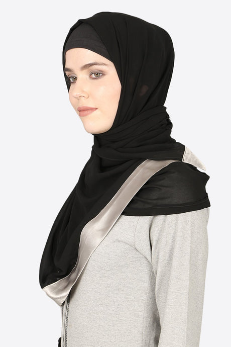 Hijab in Various Pattern