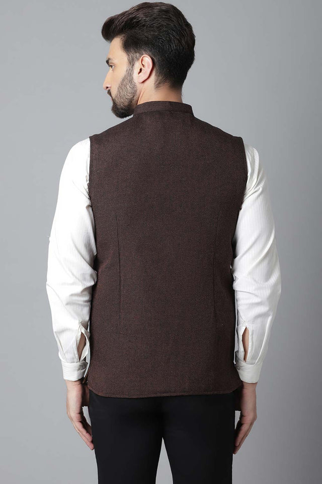 Buy Men's Brown Linen Blend Solid Waistcoat Online - KARMAPLACE