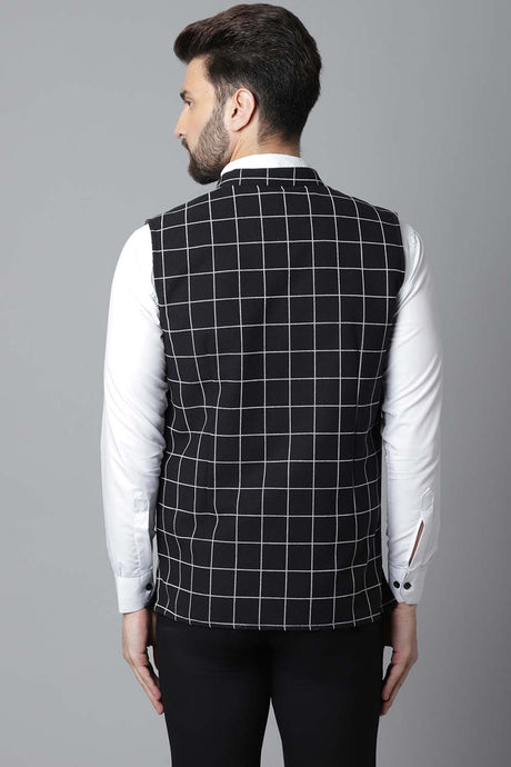 Buy Men's Black Merino Solid Waistcoat Online - KARMAPLACE