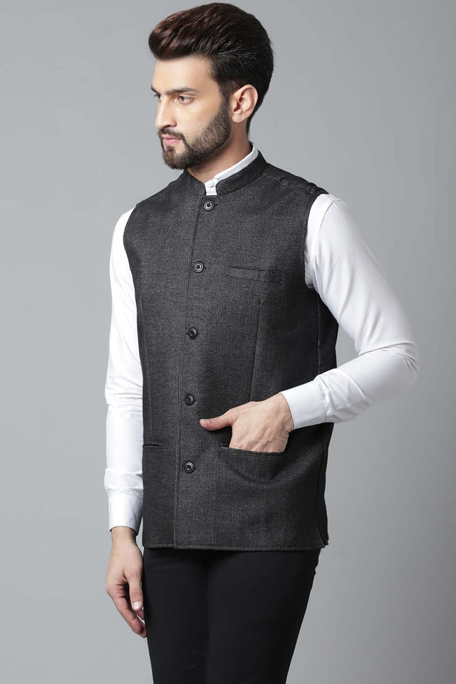 Buy Men's Black Wool Textured Waistcoat Online - KARMAPLACE