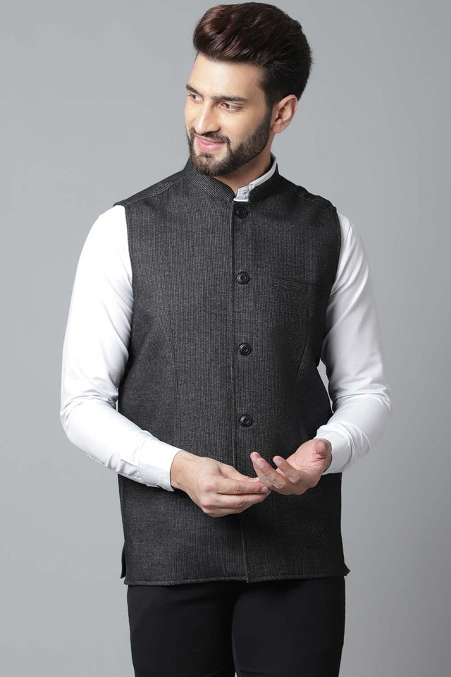 Buy Men's Black Wool Textured Waistcoat Online - KARMAPLACE