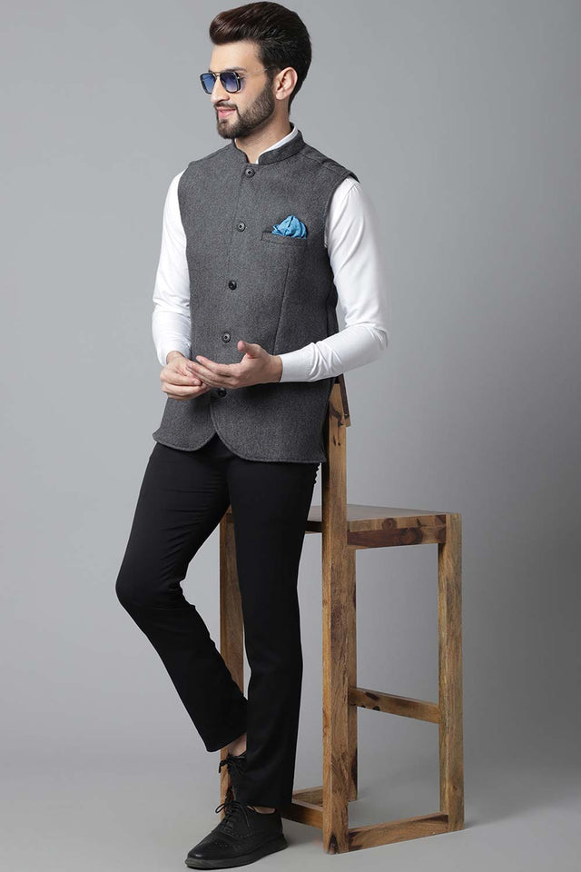Buy Men's Grey Wool Textured Waistcoat Online - KARMAPLACE