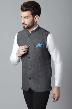 Buy Men's Grey Wool Textured Waistcoat Online - KARMAPLACE
