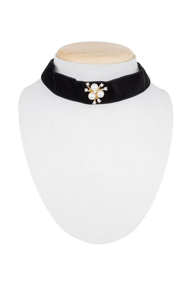 Buy Women's Alloy Necklace in White Online