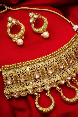 Women's Alloy Necklace Set In Gold